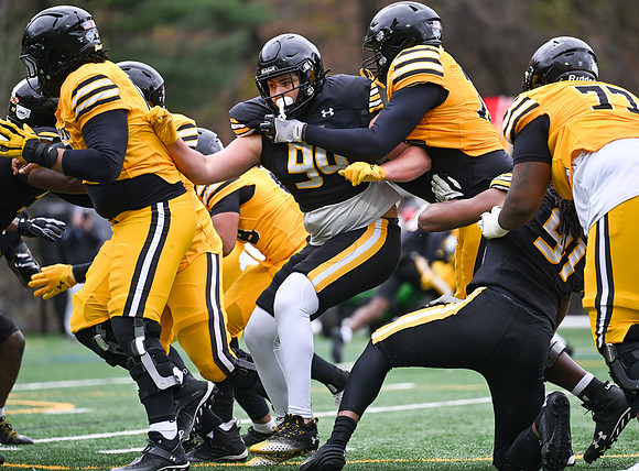 TowsonFB09592