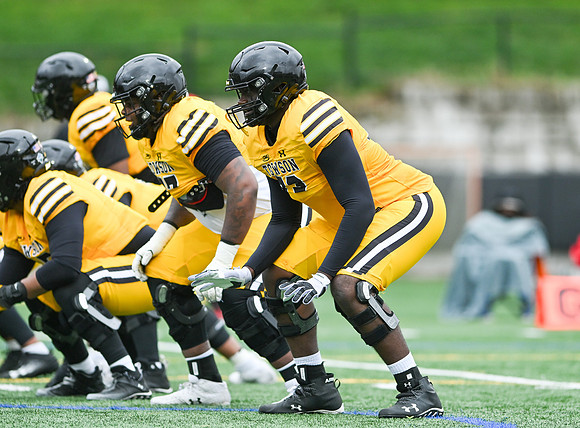 TowsonFB00558