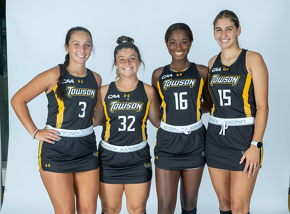 TU-FieldHockeyl-00238