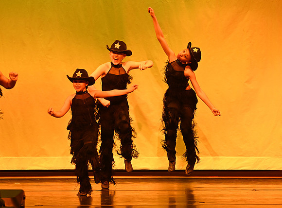 OMHSDance-00443