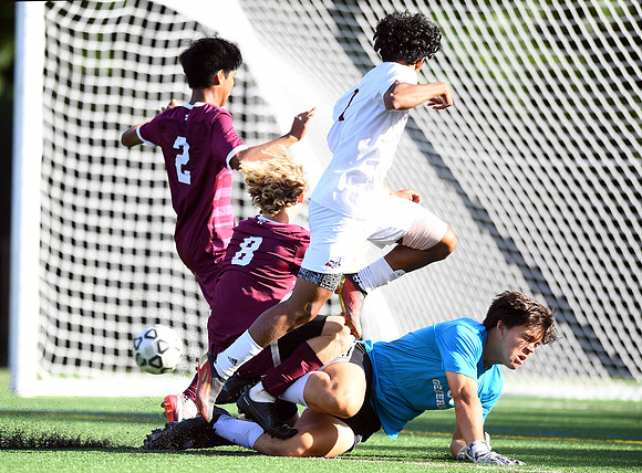 Towson-v-FranklinSoccer0068