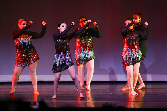 OMHSDance1060