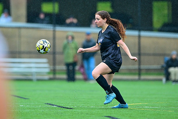 TU-Soccer3002