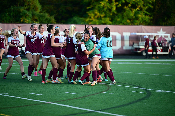 Towson-v-Dulaney-04057