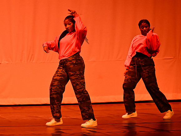 NTHSSeniorShowcase3479