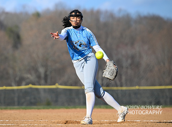 BullSoftball01318A