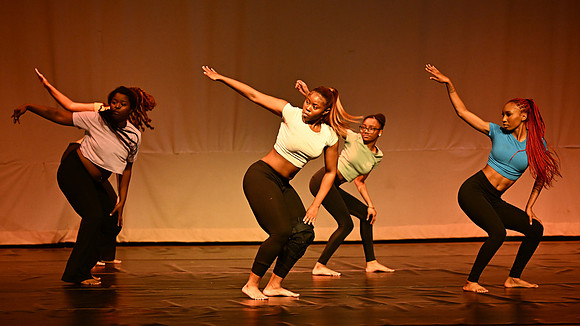 NTHSSeniorShowcase4510