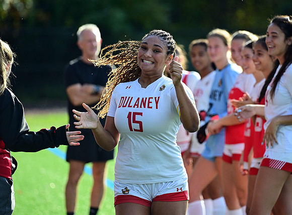 Towson-v-Dulaney-00528