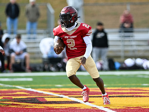 Towson-v-NT-JV-02796