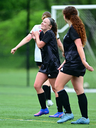 TU-Soccer1196