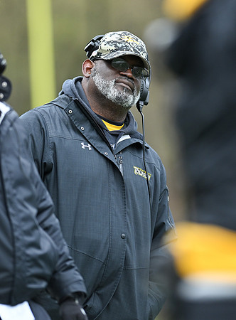 TowsonFB00174