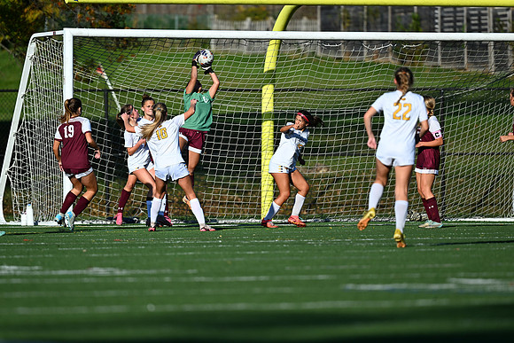 Towson-v-Catonsville01071