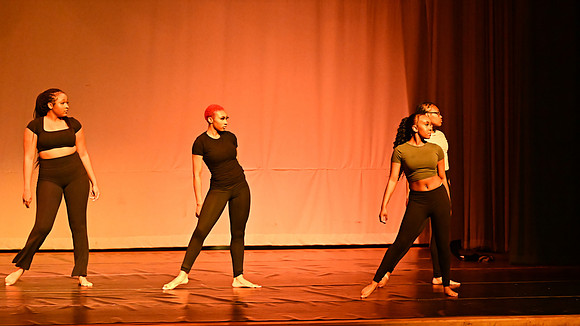NTHSSeniorShowcase4464