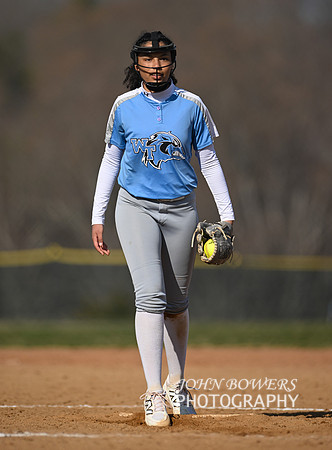 BullSoftball01758