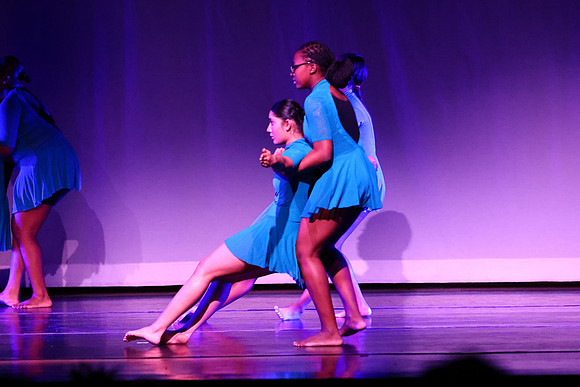 OMHSDance2641