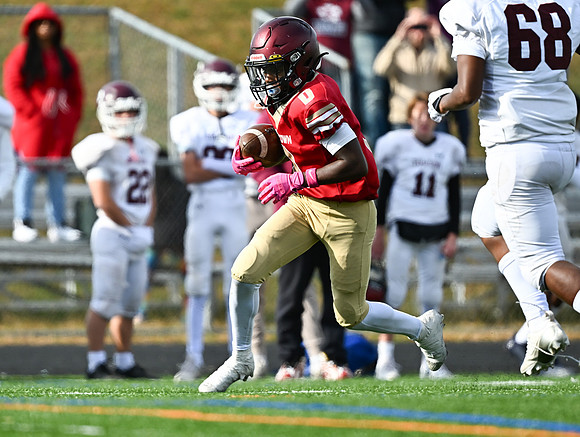 Towson-v-NT-JV-01277