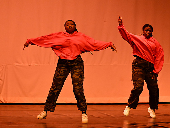 NTHSSeniorShowcase3428