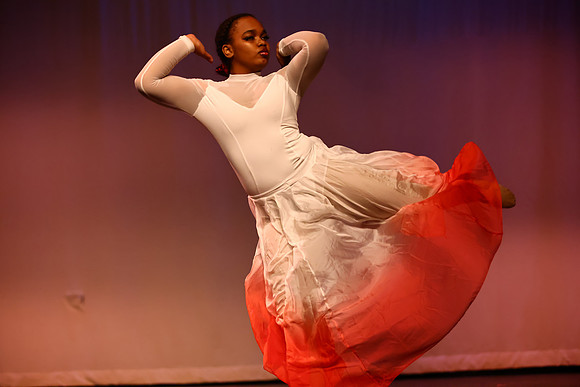 NewtonDance (319 of 6)