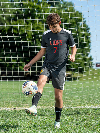 DulaneyMSoccer-00396
