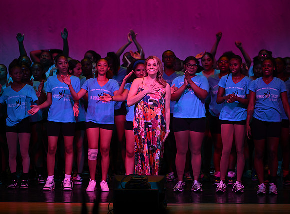 OMHSDance-01251