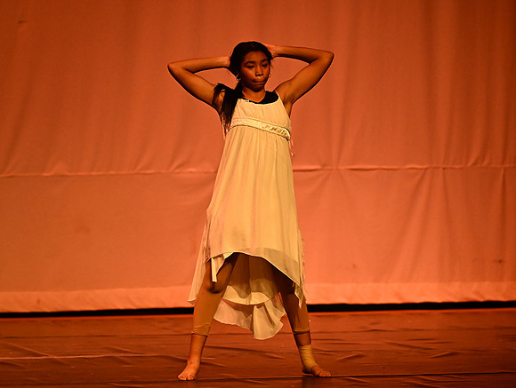 NTHSSeniorShowcase3977