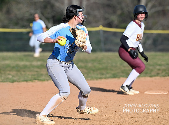 BullSoftball01204