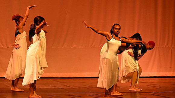 NTHSSeniorShowcase4224