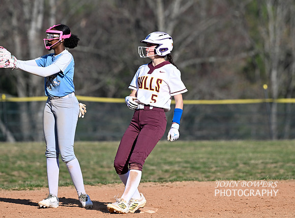 BullSoftball01020