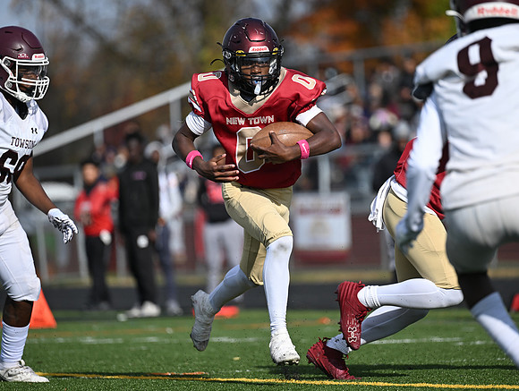 Towson-v-NT-JV-03242
