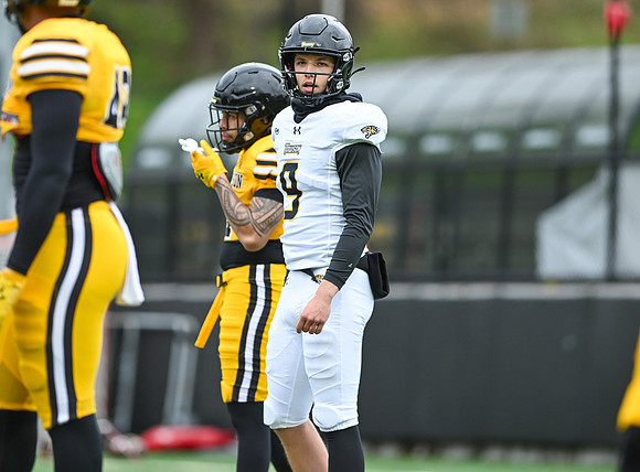 TowsonFB00103