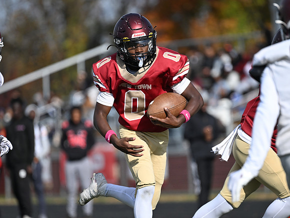 Towson-v-NT-JV-03243