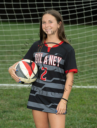 DulaneyWSoccer-JV-00041
