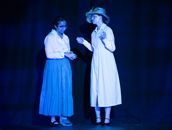 OurTown-00370