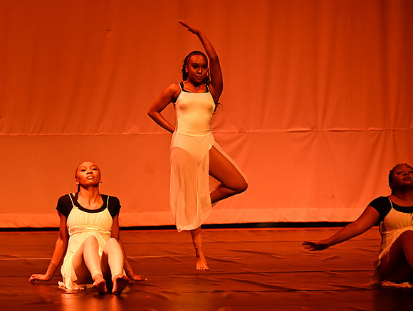 NTHSSeniorShowcase4083